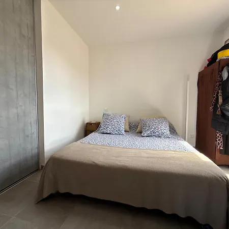 Beautiful With Private Pool For 6 Guests * Alès